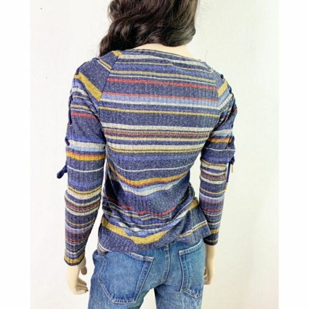 Long Sleeve Stripe Rib Knit Top - Picture 3 of 7